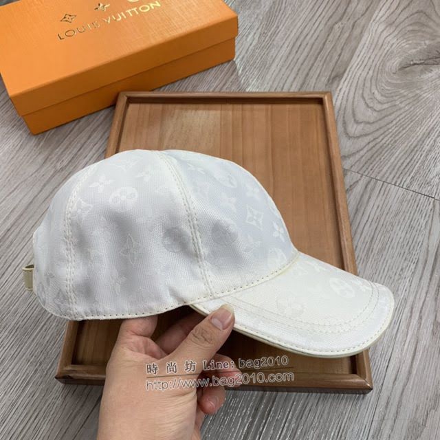 LV新品男士帽子 路易威登經典印花鴨舌帽棒球帽  mm1324